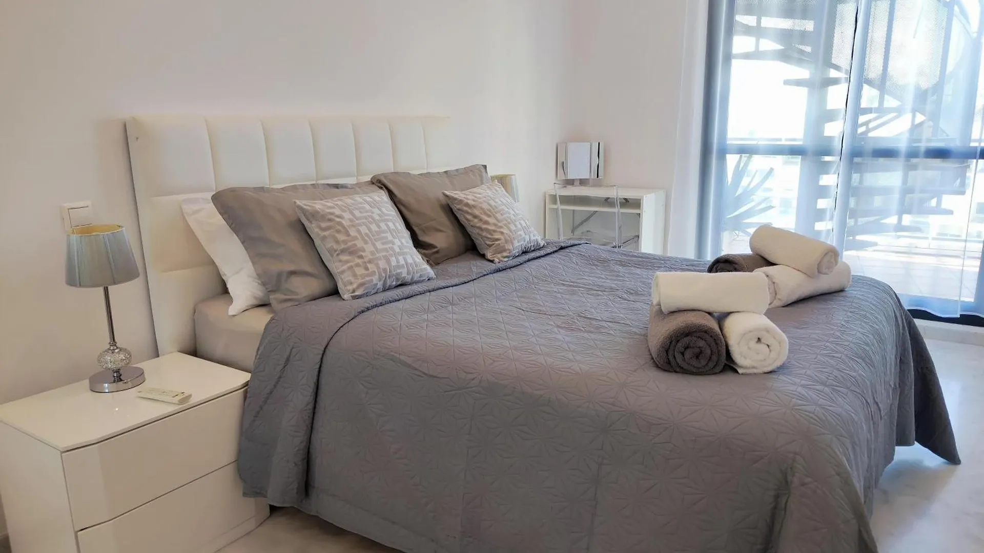 Luxury Duplex Infinity Pool Ehhouse Apartment Estepona