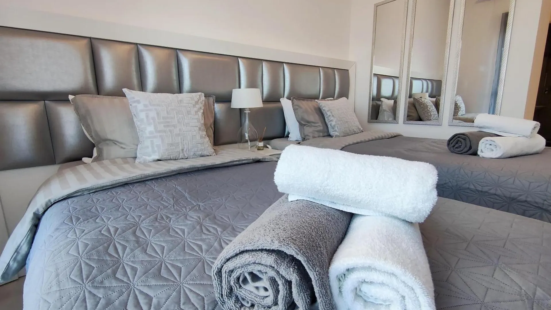 Luxury Duplex Infinity Pool Ehhouse Apartment Estepona