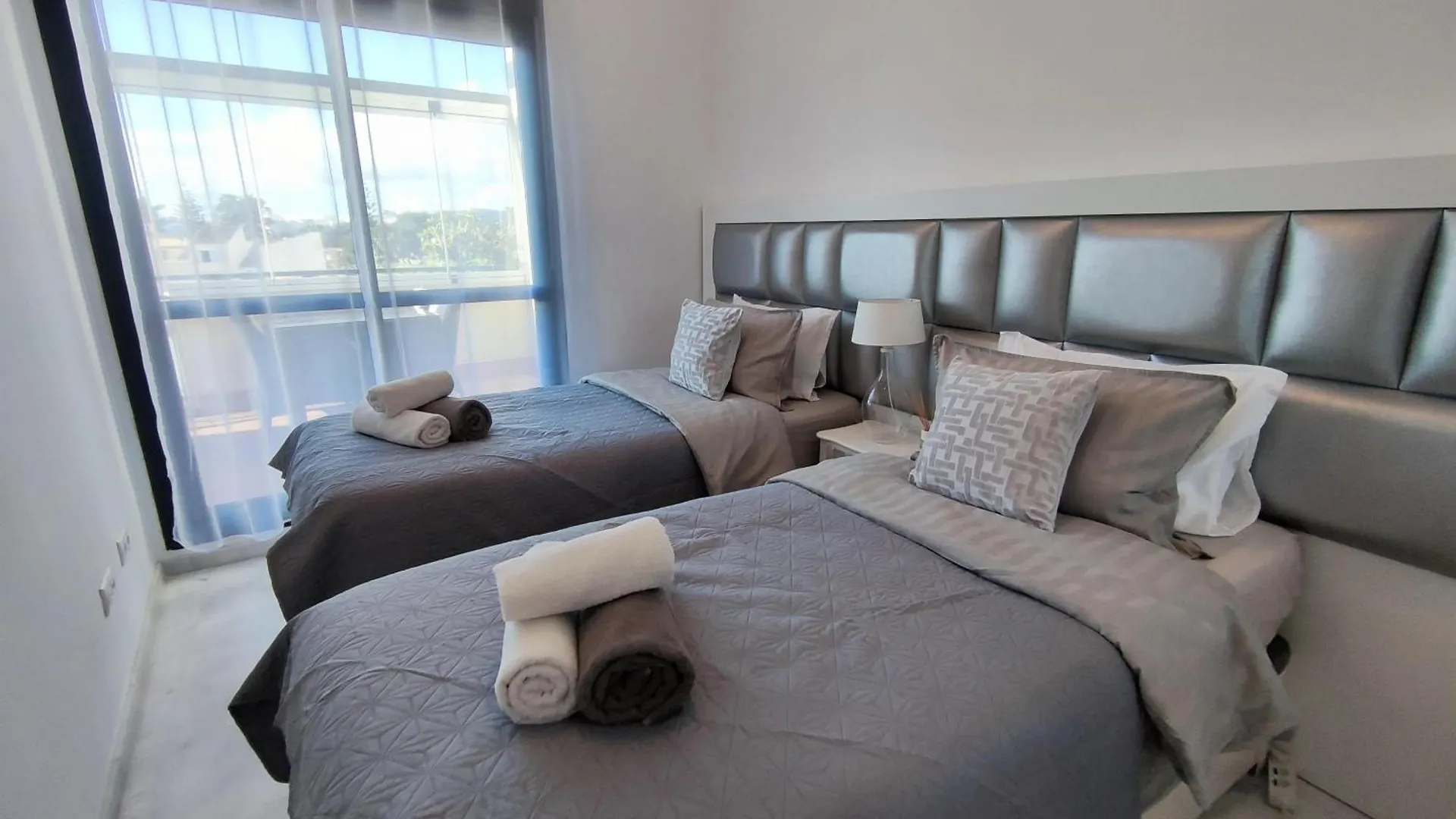 Luxury Duplex Infinity Pool Ehhouse Apartment Estepona Spain