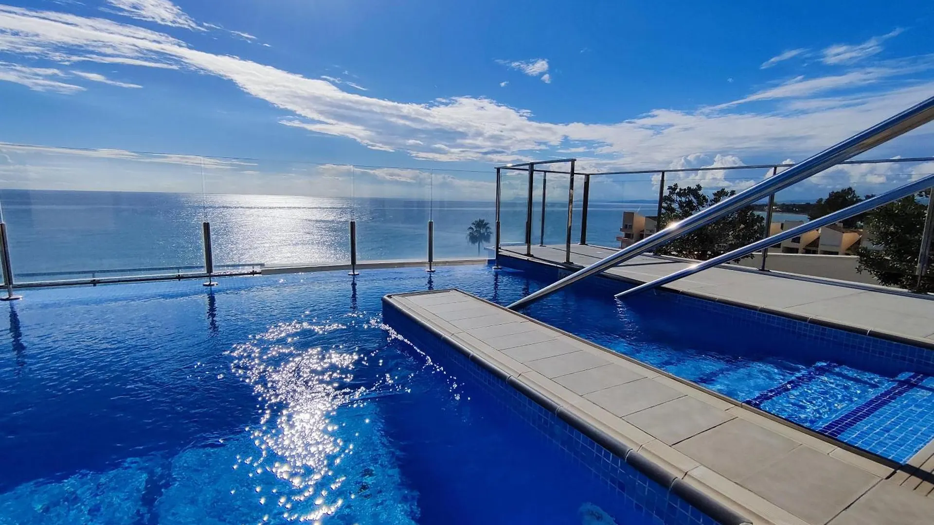 Luxury Duplex Infinity Pool Ehhouse Apartment Estepona